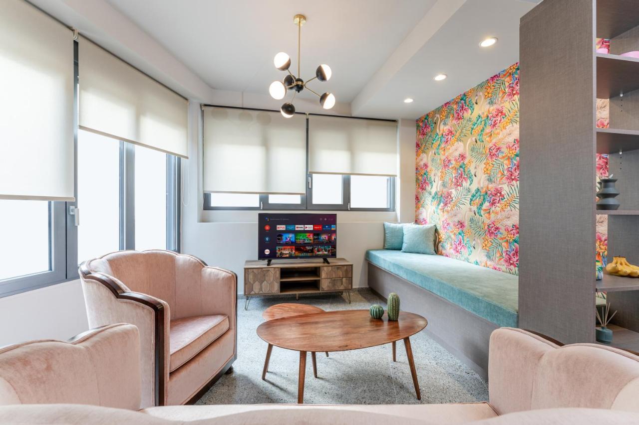 Pop Art Homm In Groovy Koukaki Lägenhet Aten Exteriör bild